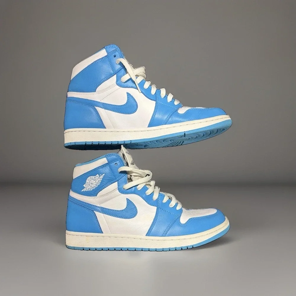 Nike Air Jordan 1 Retro High OG UNC 2015 555088-117 Men's Size 11.5 Powder Blue